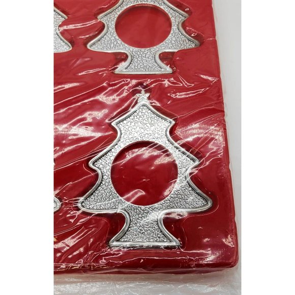 4pc Napkin Rings Silver-Plated Christmas Tree by Wallace Silversmiths - Picture 3 of 4